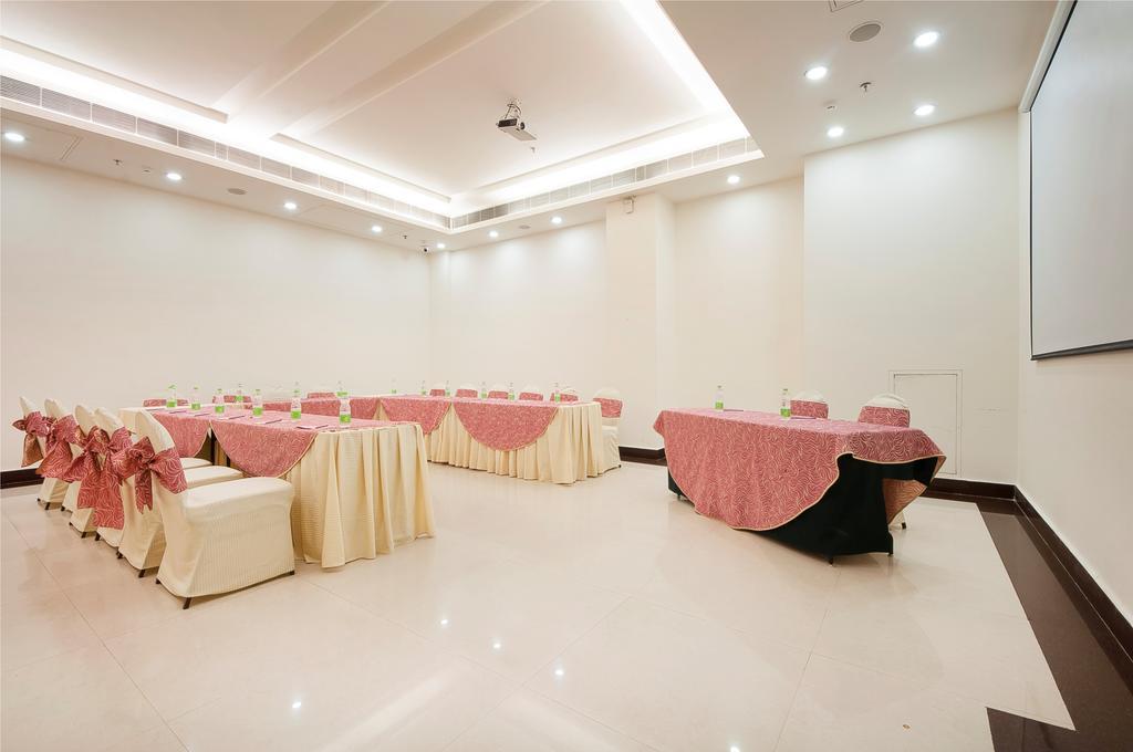 Regent Grand Hotel