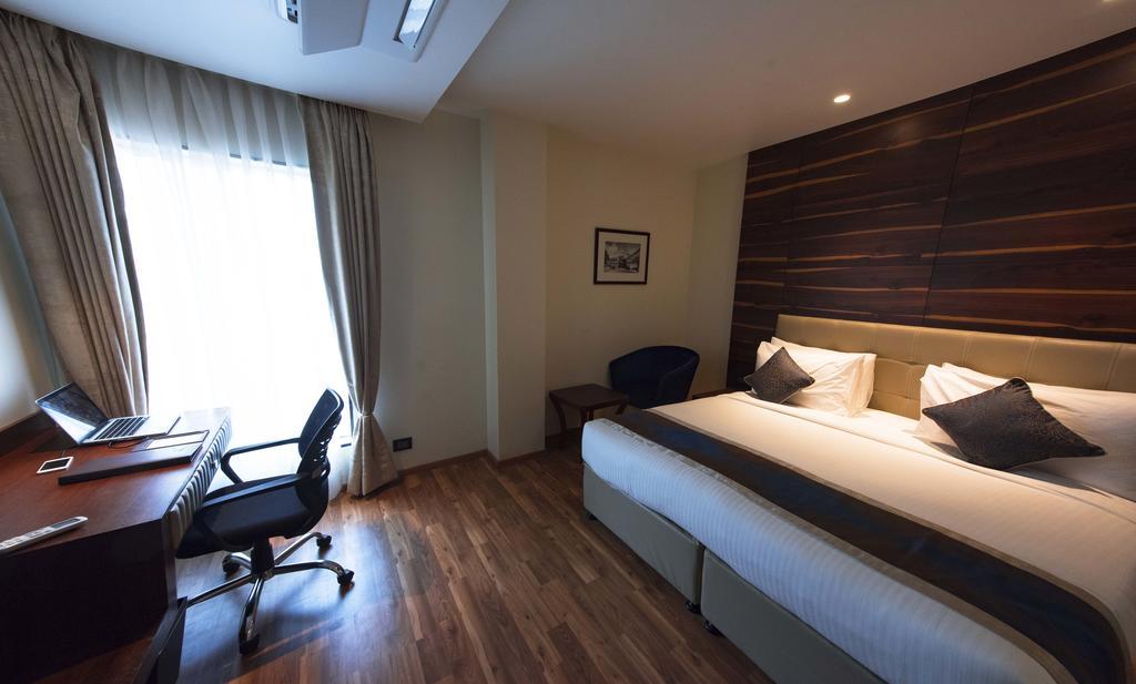 Connaught Royale Delhi Hotel 4*
