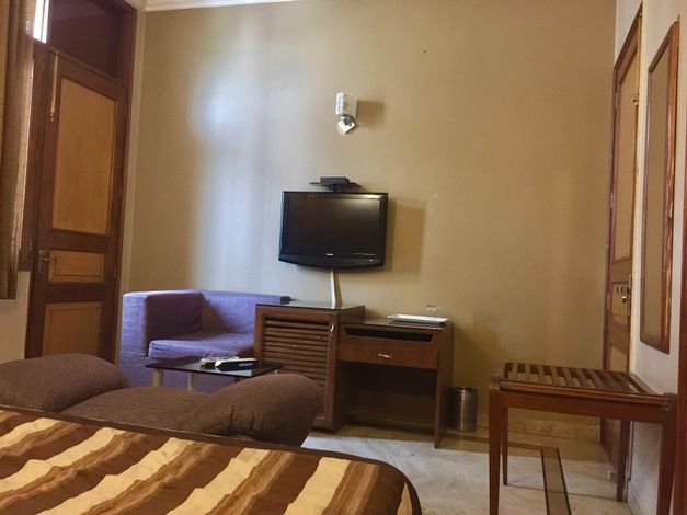 Ace Residency Bed & Breakfast