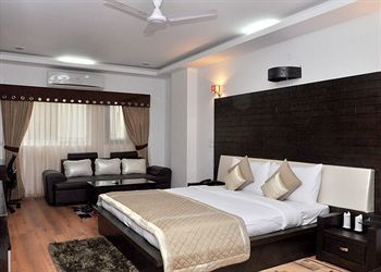 Hotel Dwarka Palace 2*