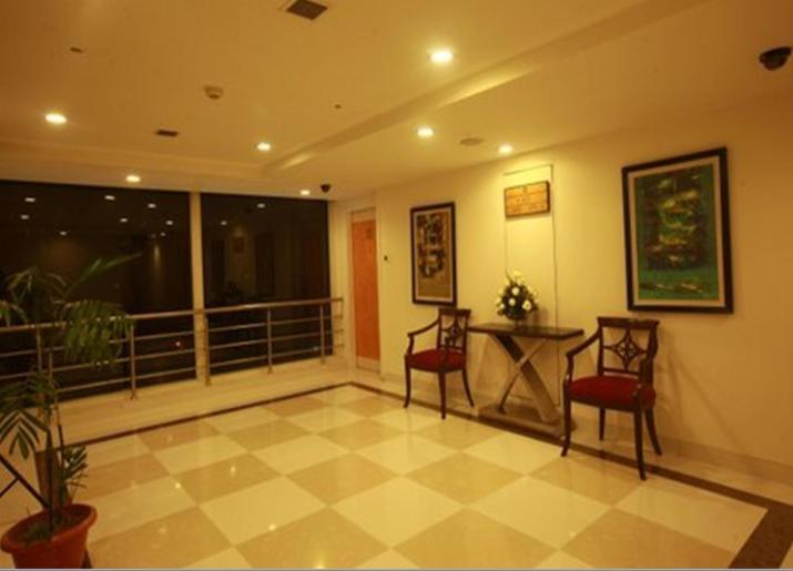 Tulip West Delhi Hotel 3*