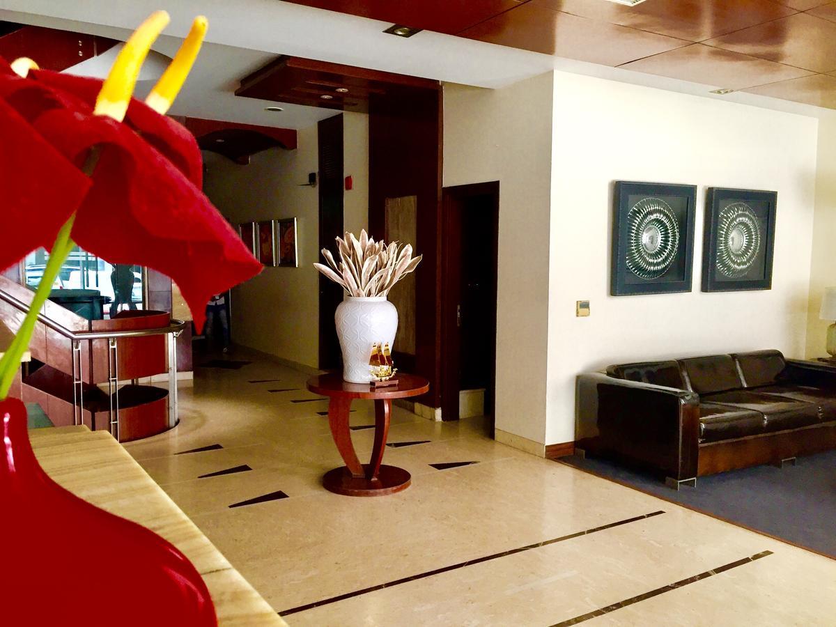 Aura - Railway Station Hotel 3*