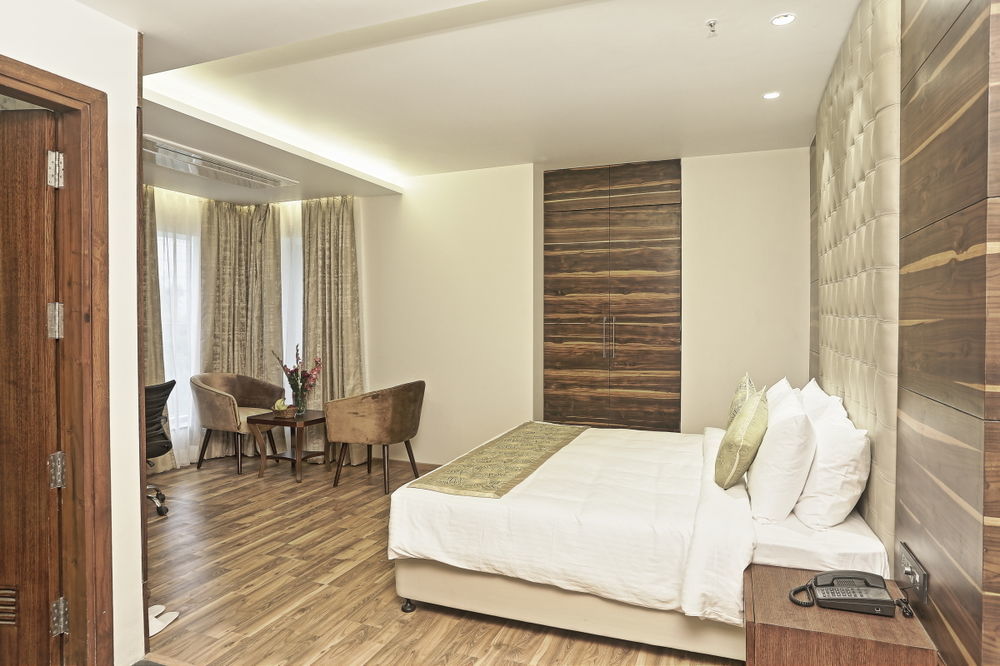 Connaught Royale Delhi Hotel