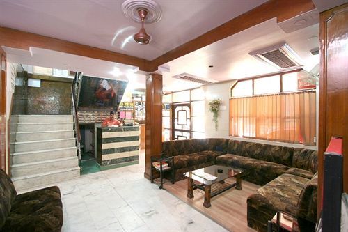 Woodland Deluxe Hotel