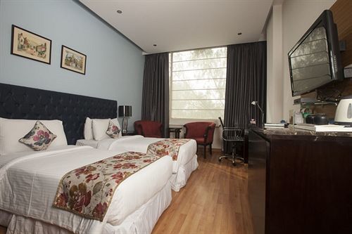 Hotel Athena Hotel