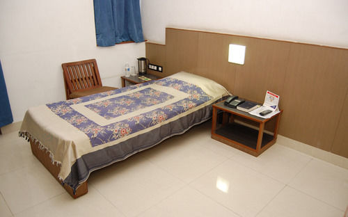 Albergue Ymca Tourist *