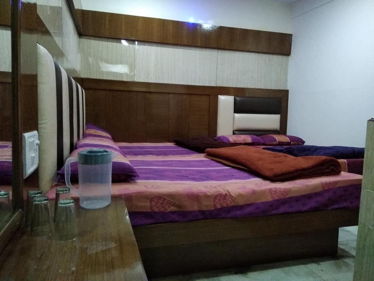 Silver Palace New Delhi