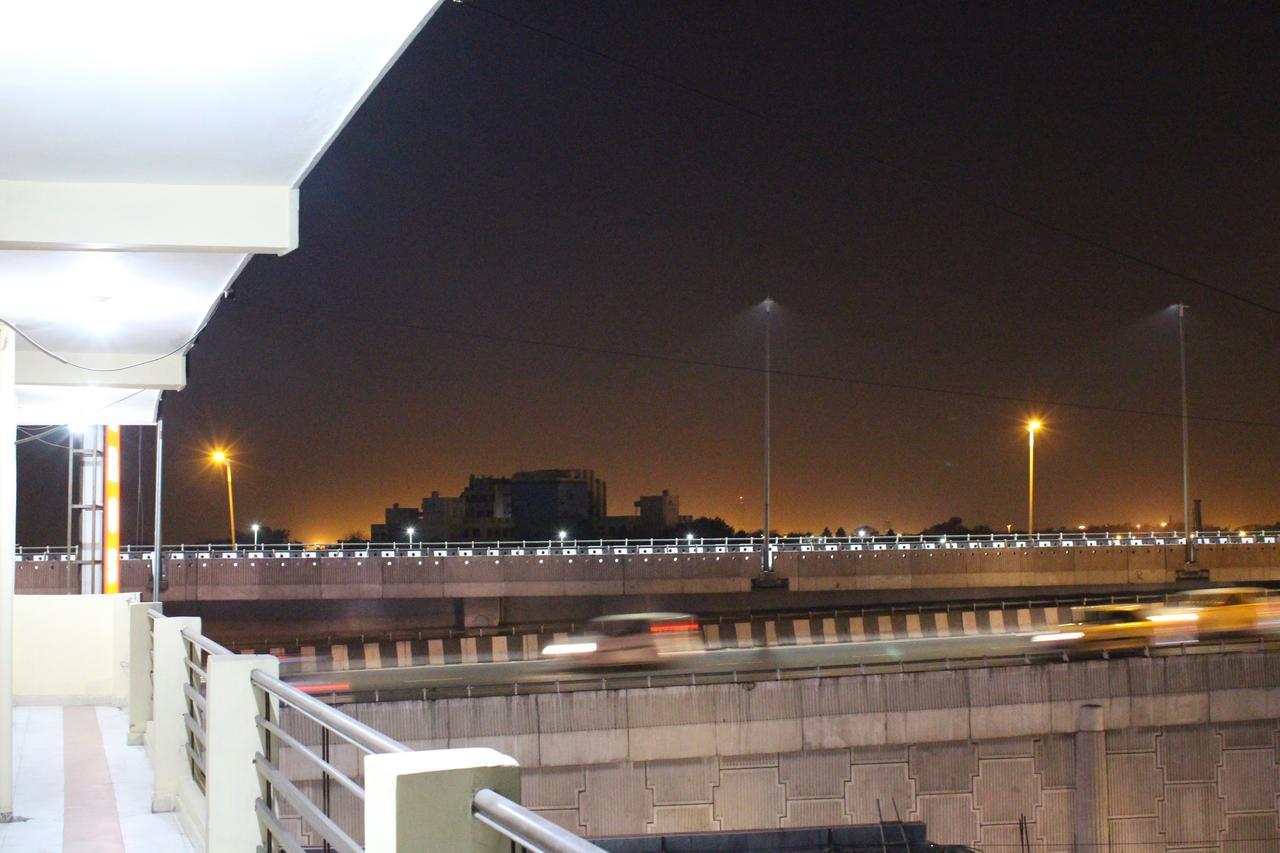 Hotel Aerosky New Delhi