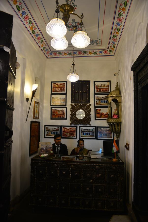 Haveli Dharampura & Golden Haveli- Unesco Awarded Boutique Heritage 5* New Delhi