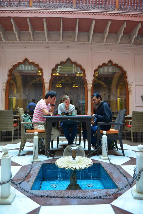 Haveli Dharampura & Golden Haveli- Unesco Awarded Boutique Heritage 5* New Delhi