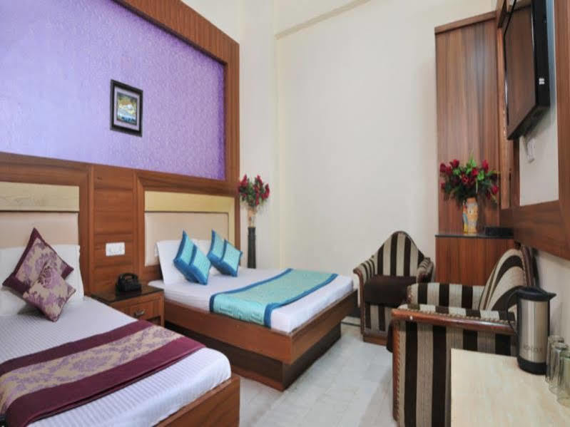Star Paradise New Delhi