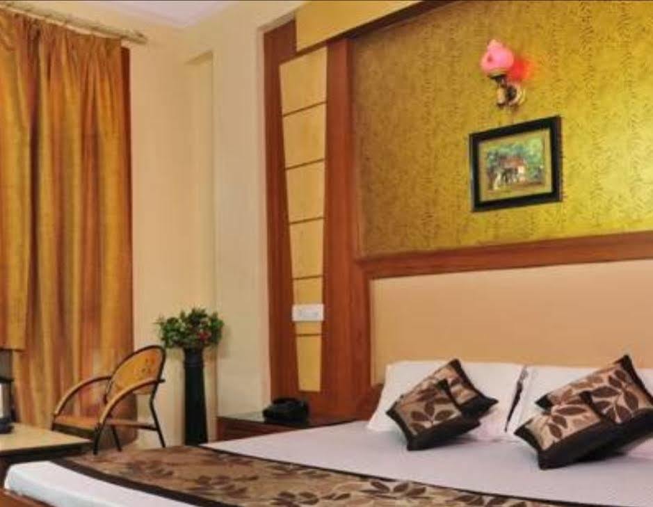 Star Paradise Guest house