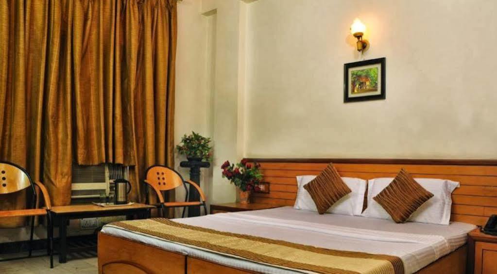 Star Paradise Guest house 2*