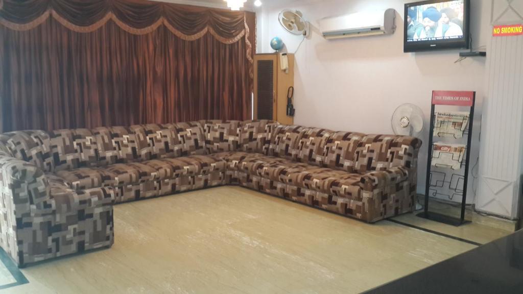 Hotel Vishal Residency, Mahipalpur Near Igi Delhi Airport 3*