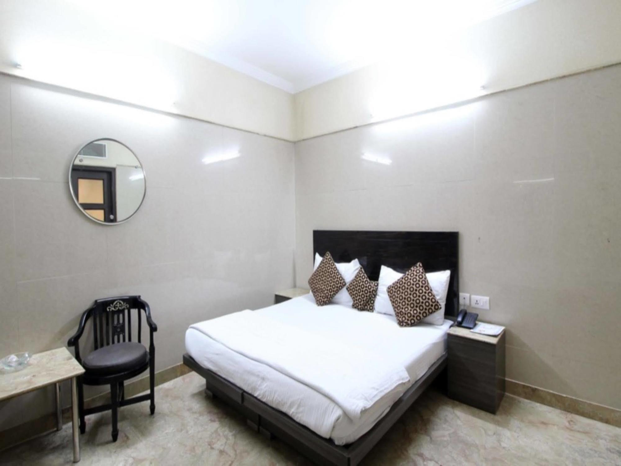 Hotel Singh Palace