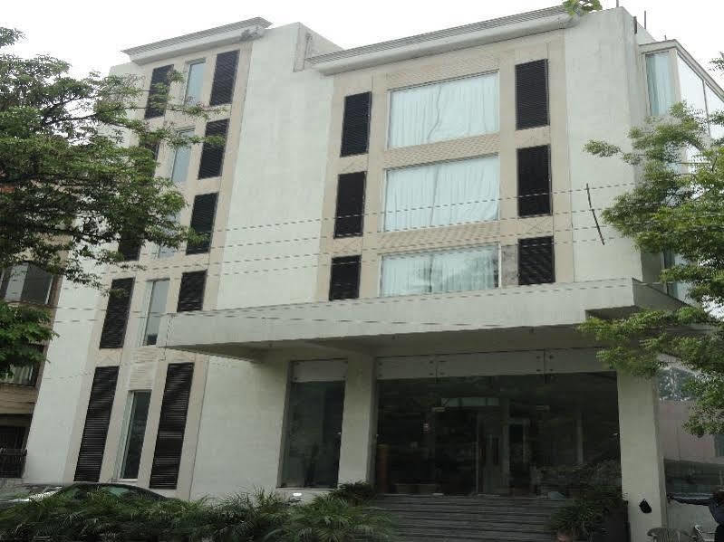 Fabhotel Prime Sage 3*