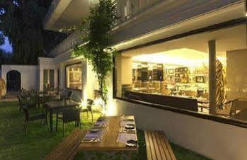 Diplomat, Chanakyapuri New Delhi- A Boutique Hotel New Delhi