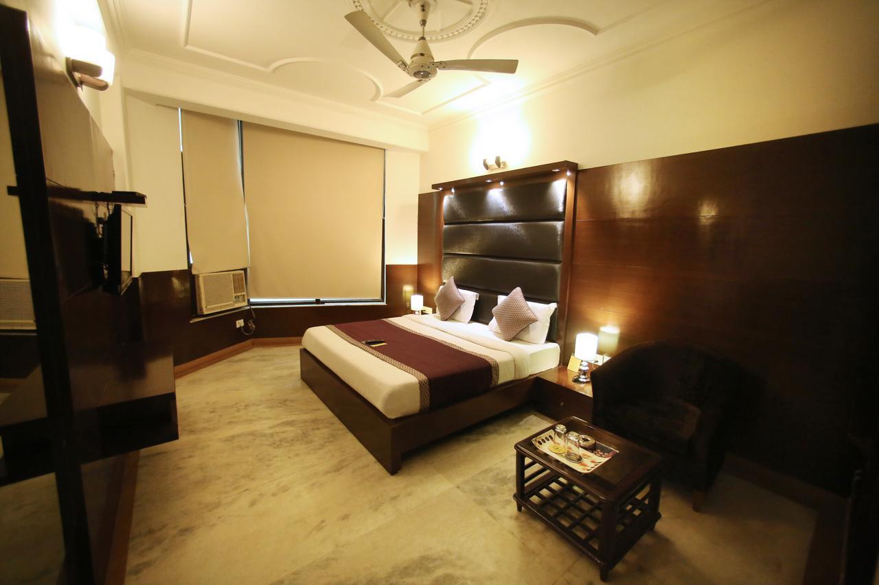 Hotel Aero Star Near Delhi Airport 3*