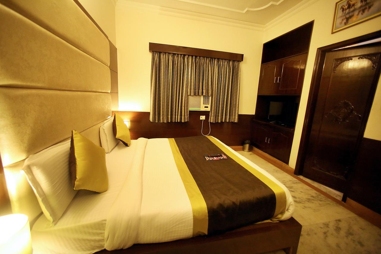 Hotel Aero Star Near Delhi Airport New Delhi