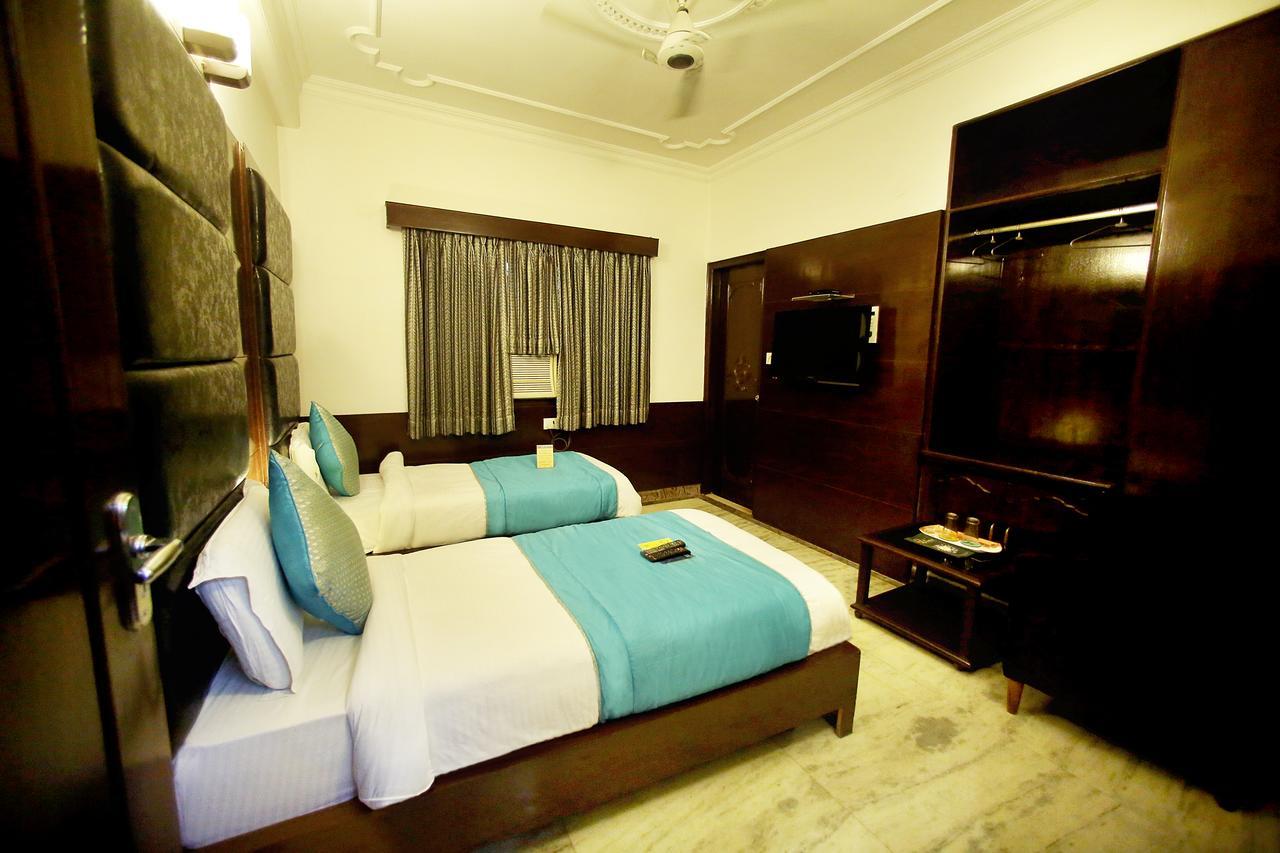 Aero Star Near Delhi Airport New Delhi