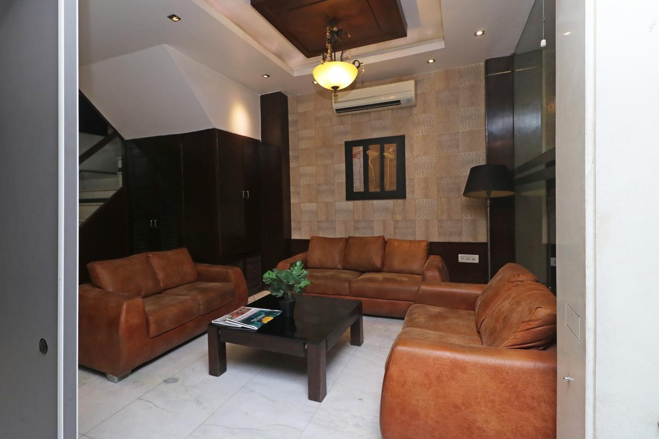 The Raj At Railway Station Hotel New Delhi