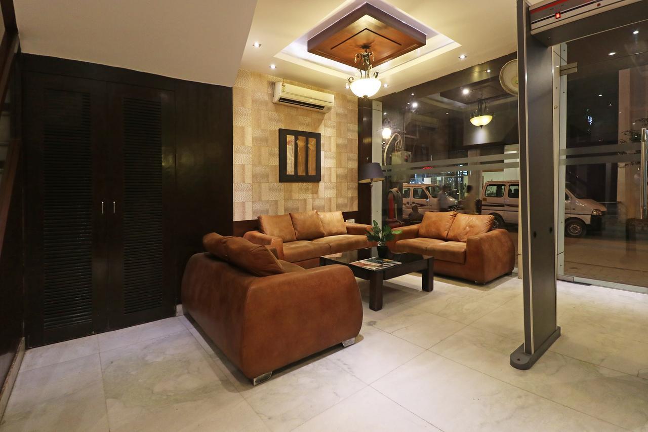 Hotel The Raj At Railway Station New Delhi