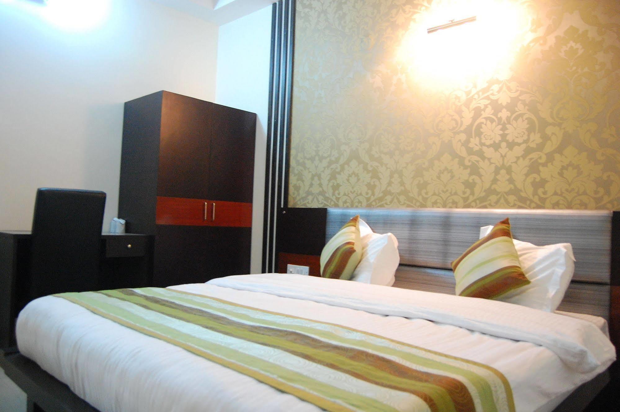 Delhi Aerocity, Nh 48 New Delhi