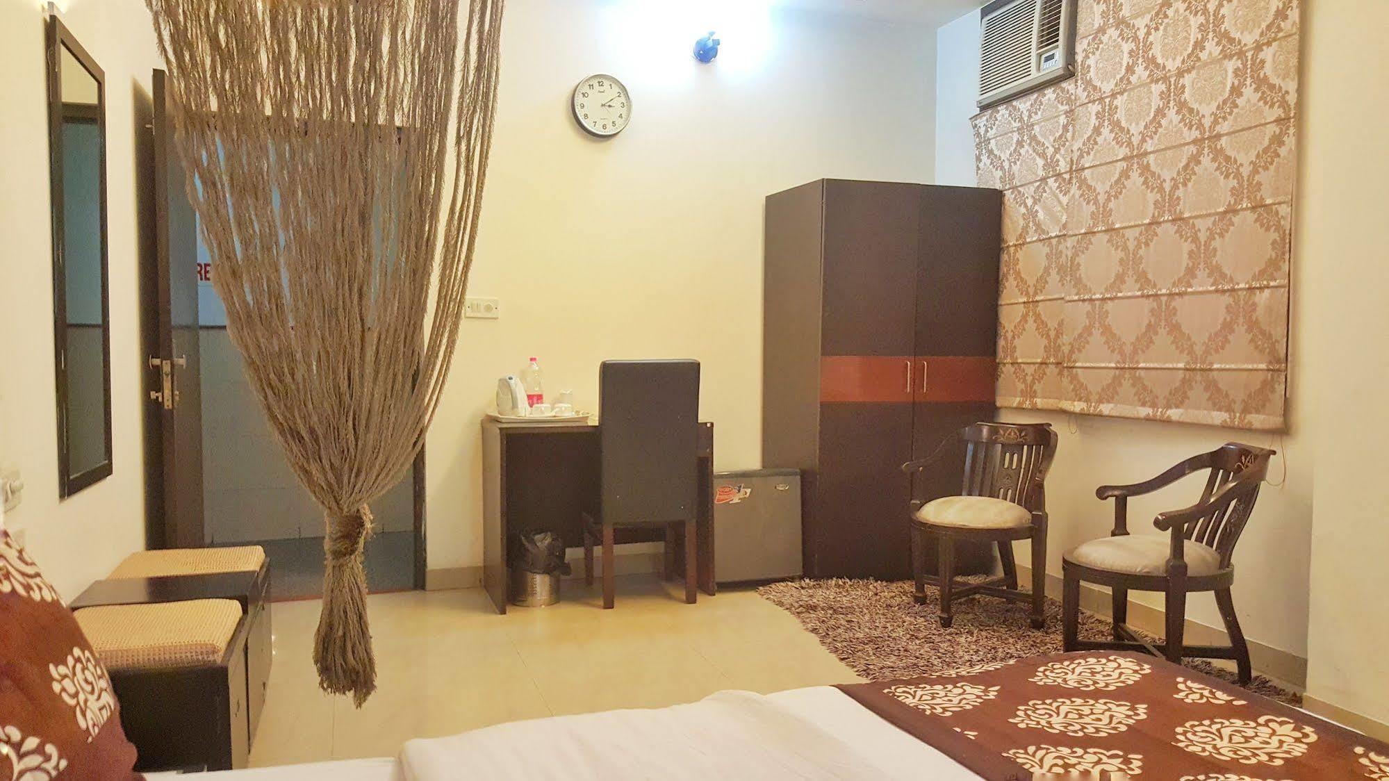Delhi Aerocity, Nh 48 3*