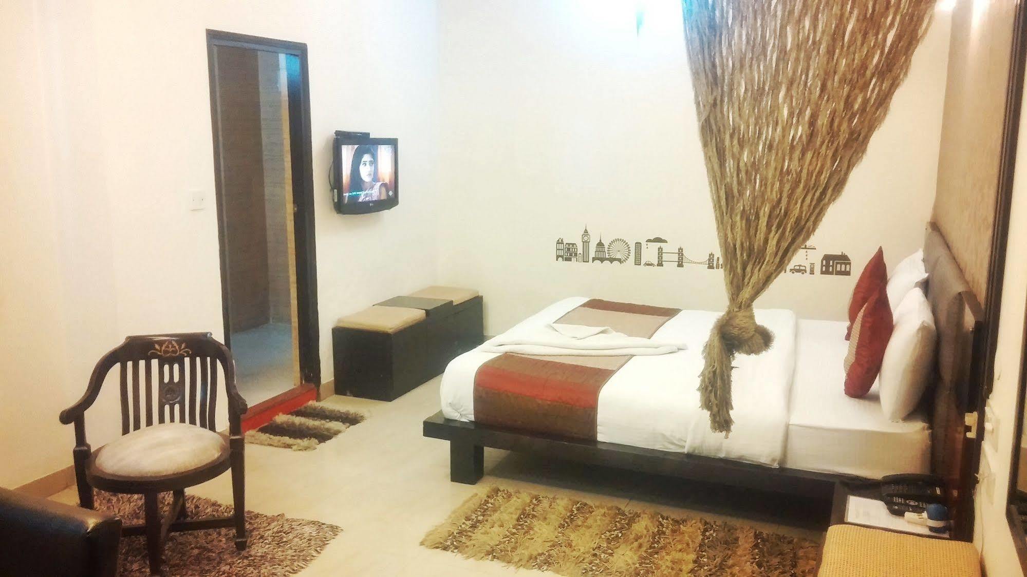 Delhi Aerocity, Nh 48
