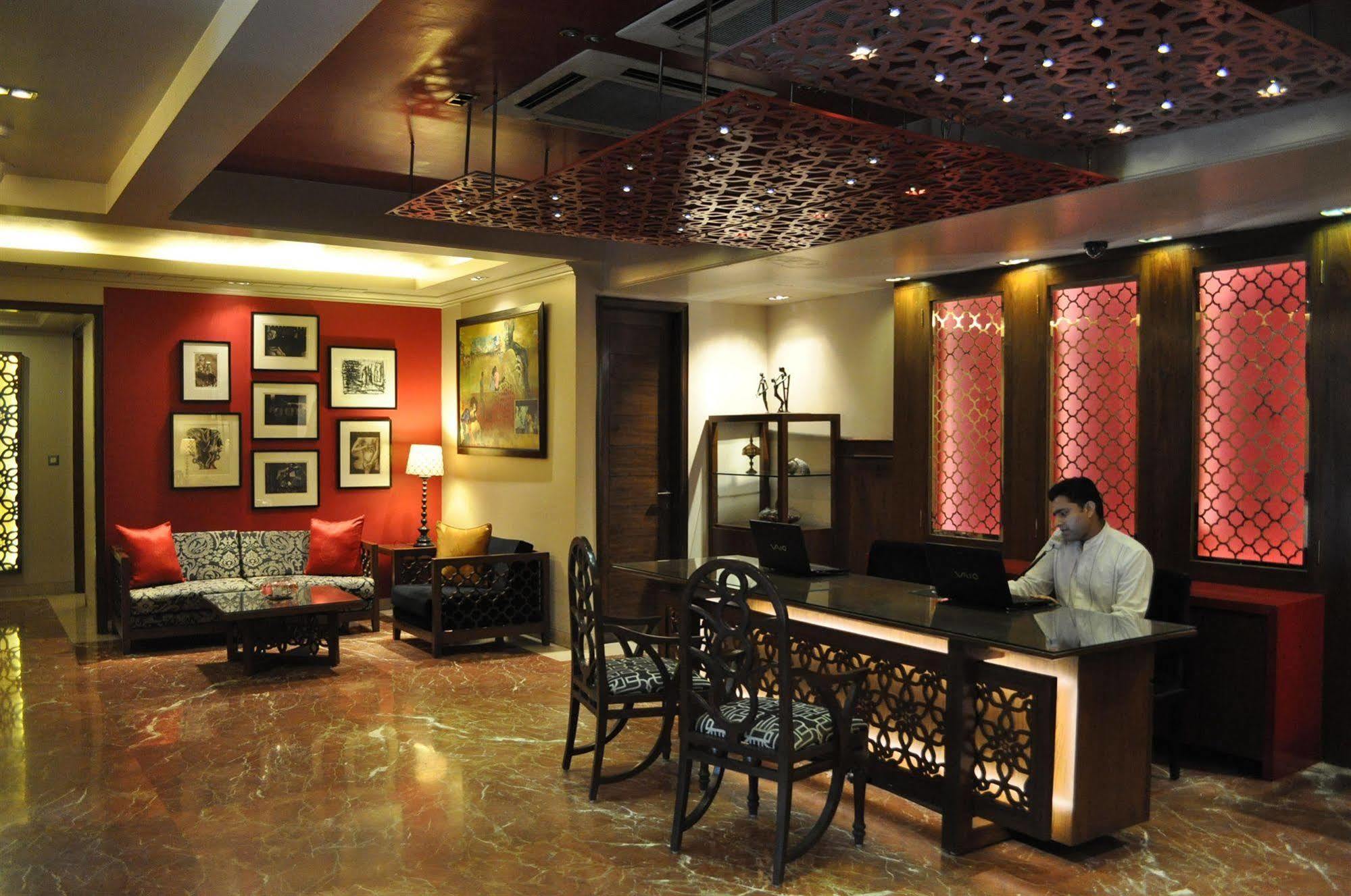 ​justa Panchsheel Park 4* New Delhi