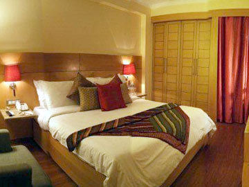 Hotel ​justa Panchsheel Park New Delhi