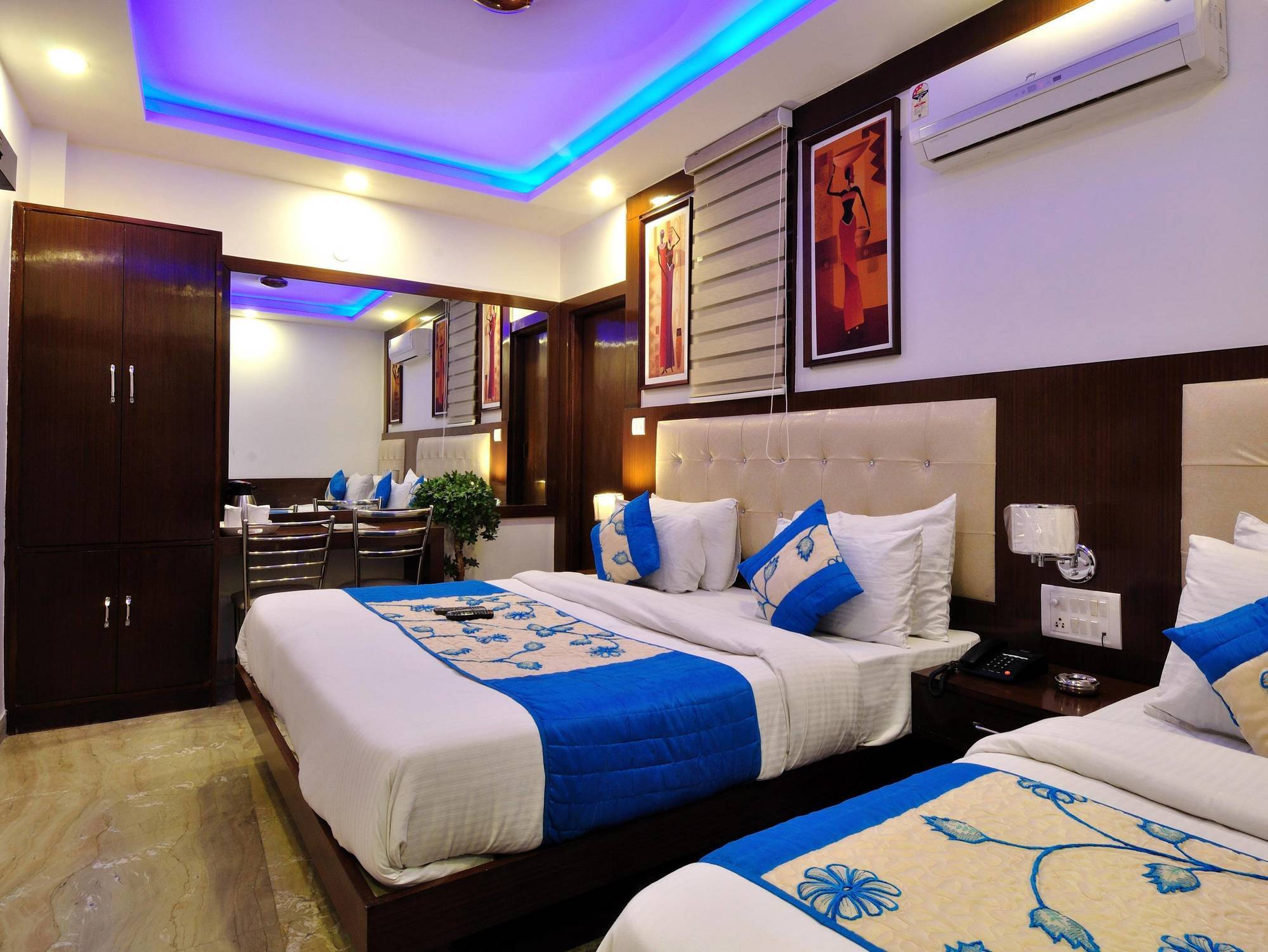Nirmal Mahal - Paharganj - 3*