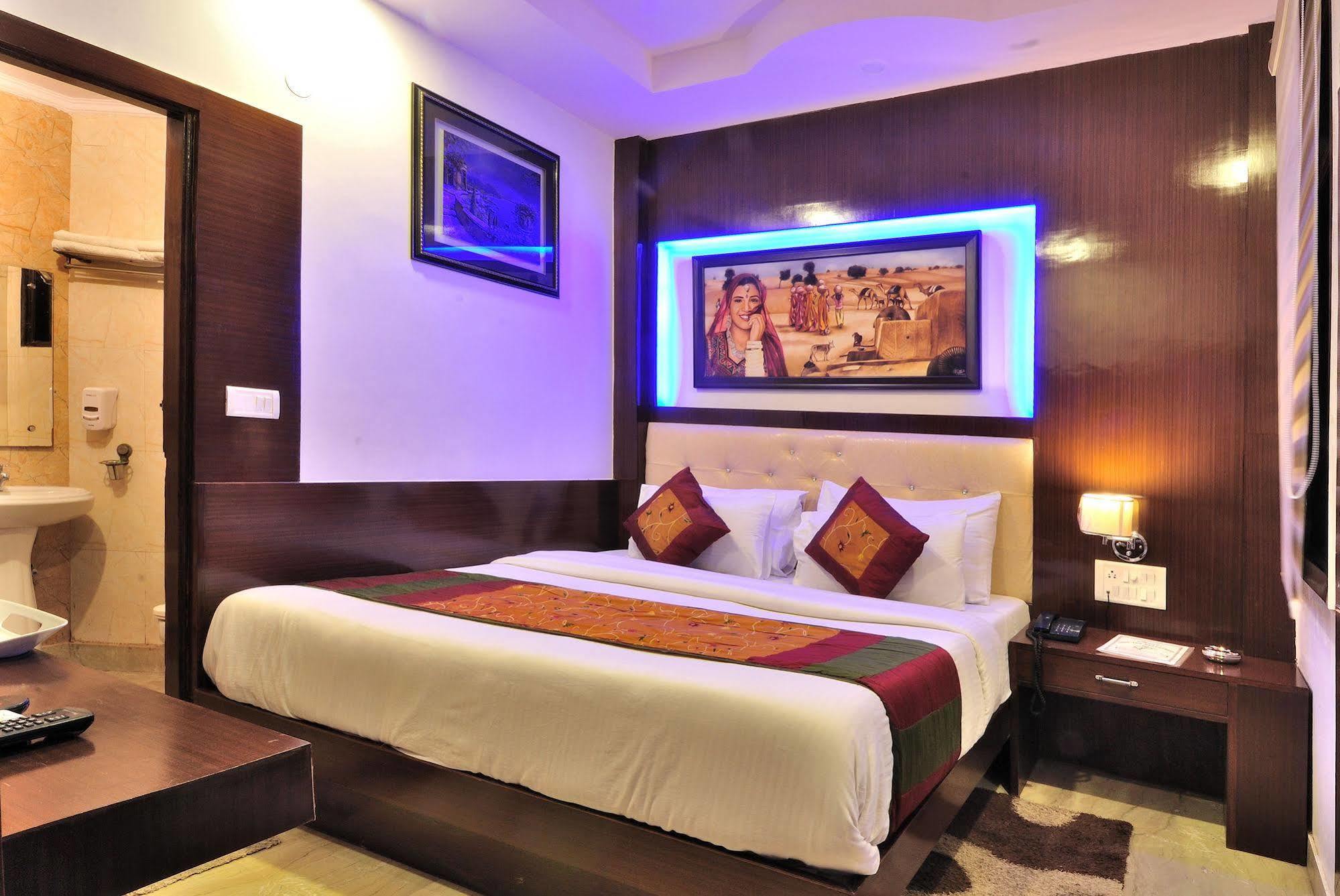 Nirmal Mahal - Paharganj - Hotel 3*