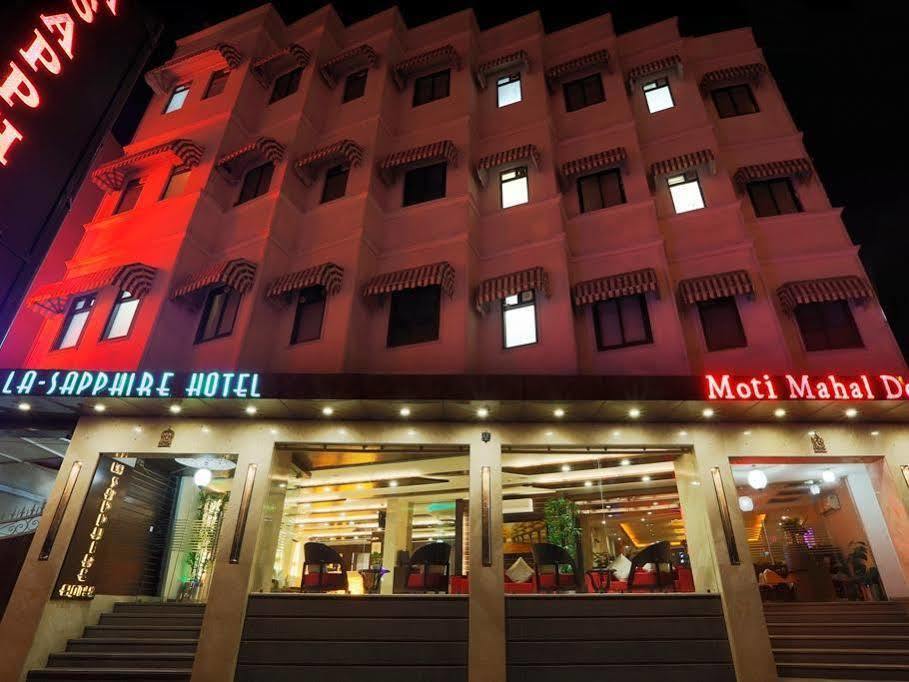 Hotel Townhouse 517 La Sapphire Near Delhi Airport 4*