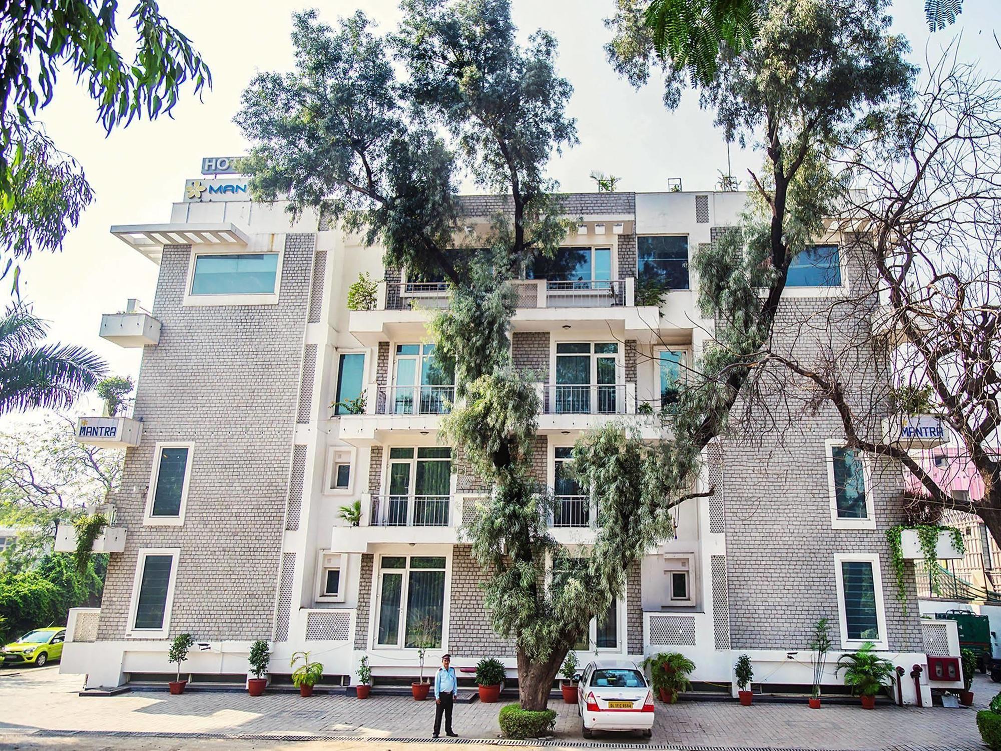 Hotel Mantra Amaltas New Delhi