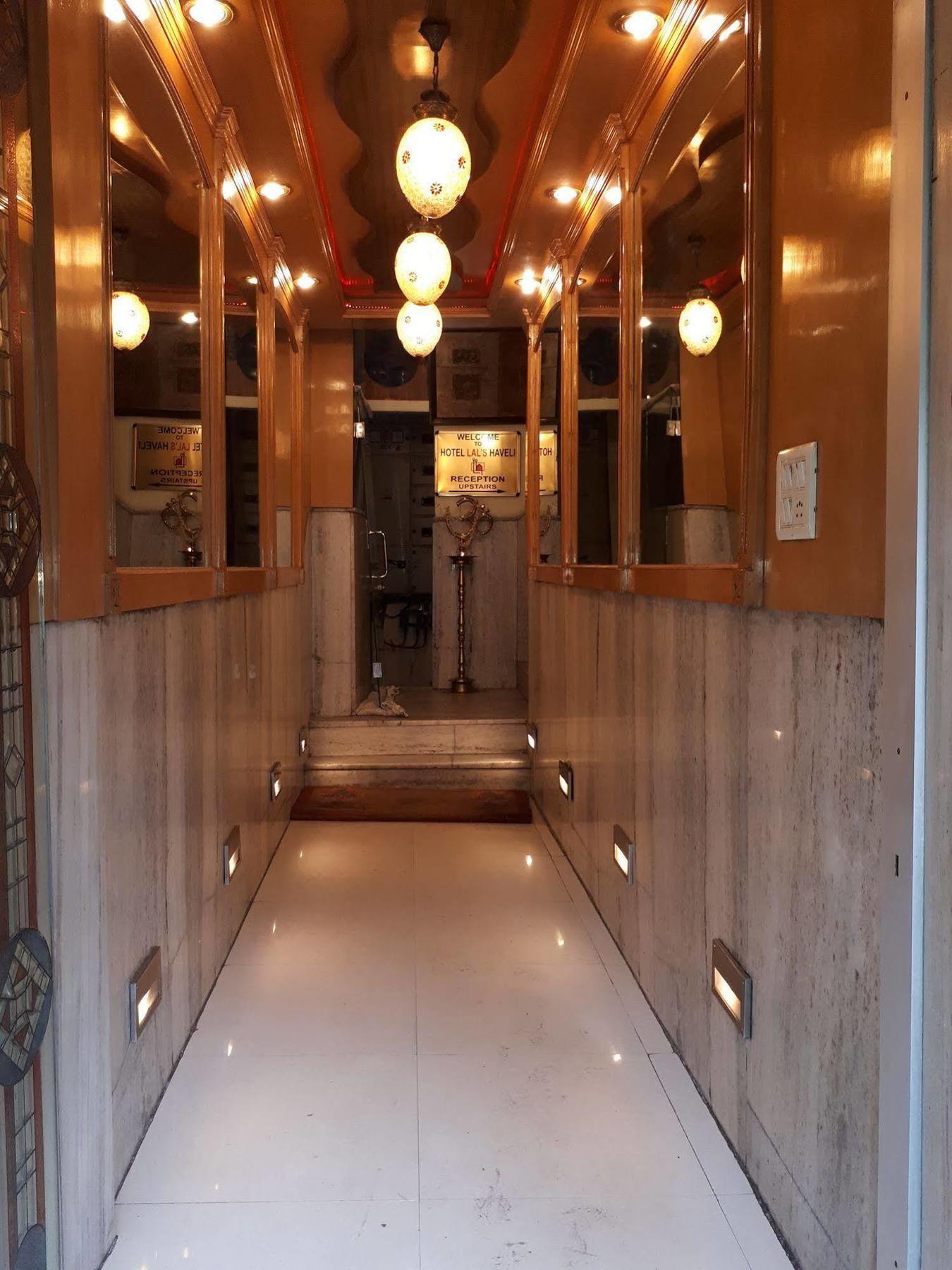 Lal's Haveli Hotel Nova Deli