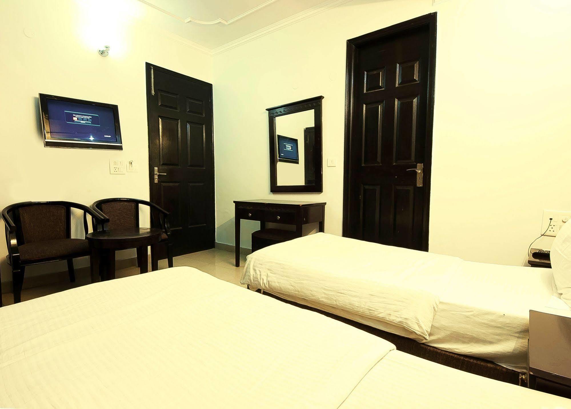 Sunrise Hotel