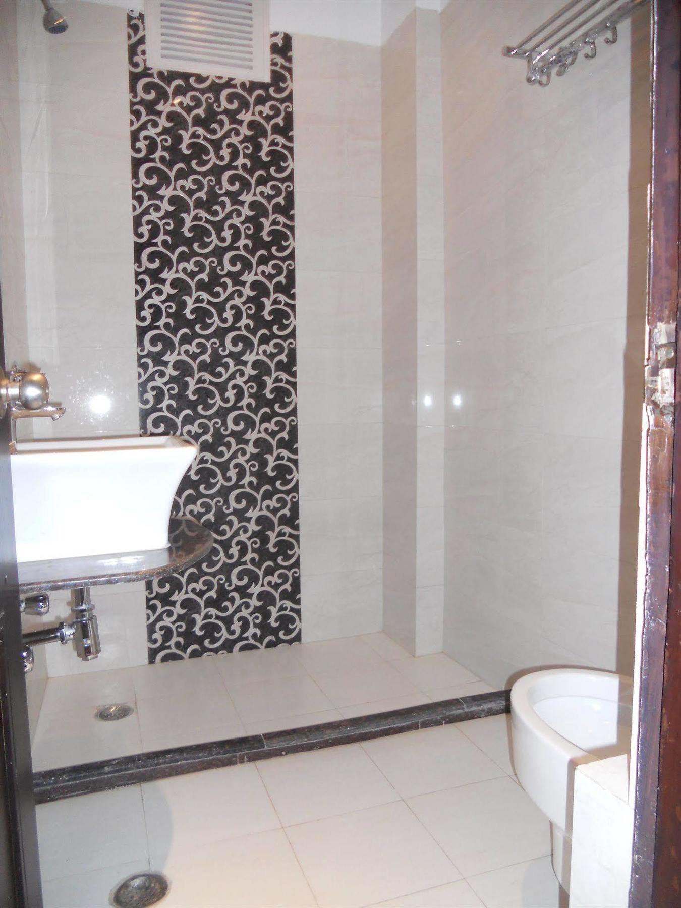 Amax Hotel New Delhi