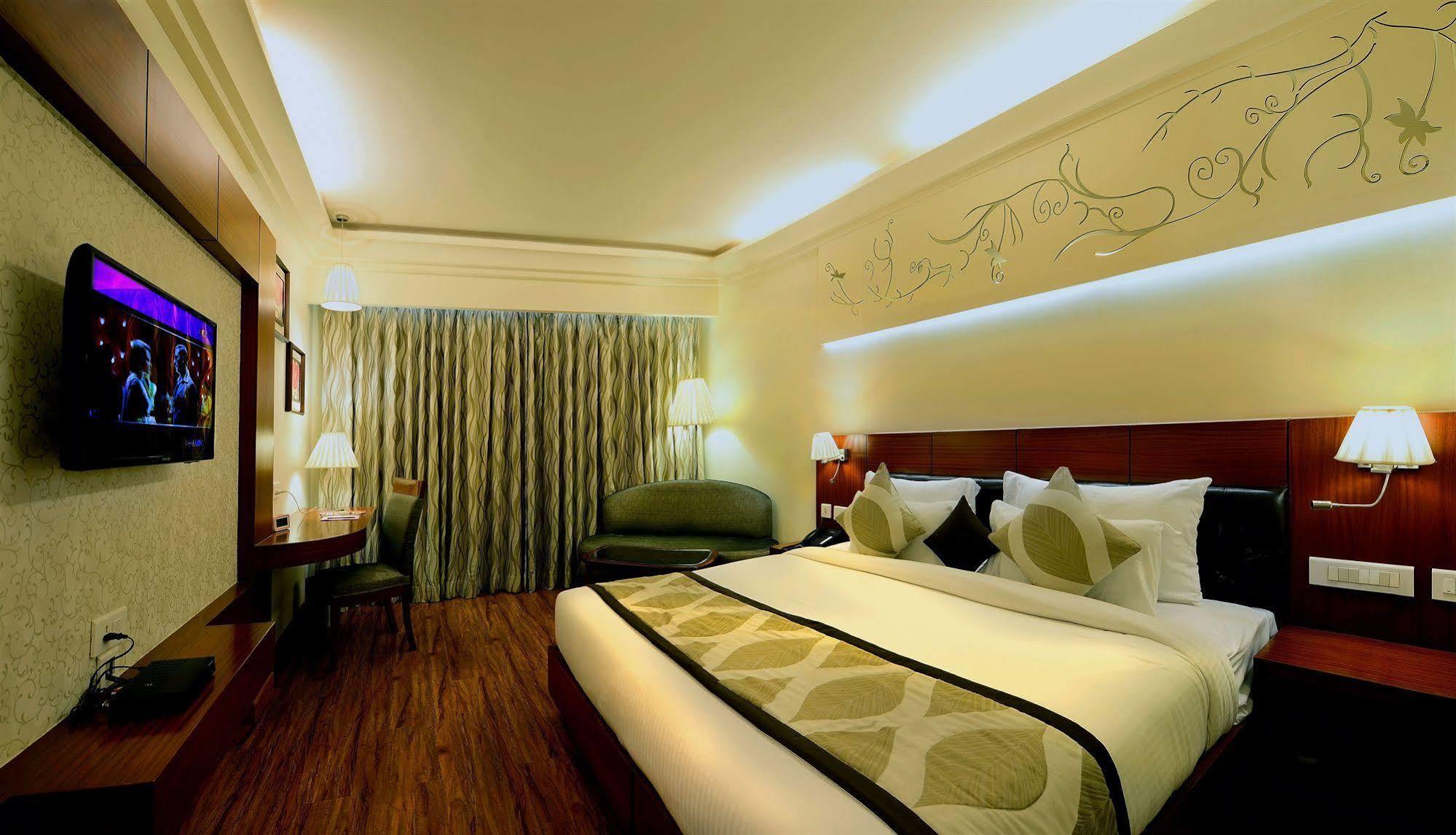 Hotel Regent Grand 4*