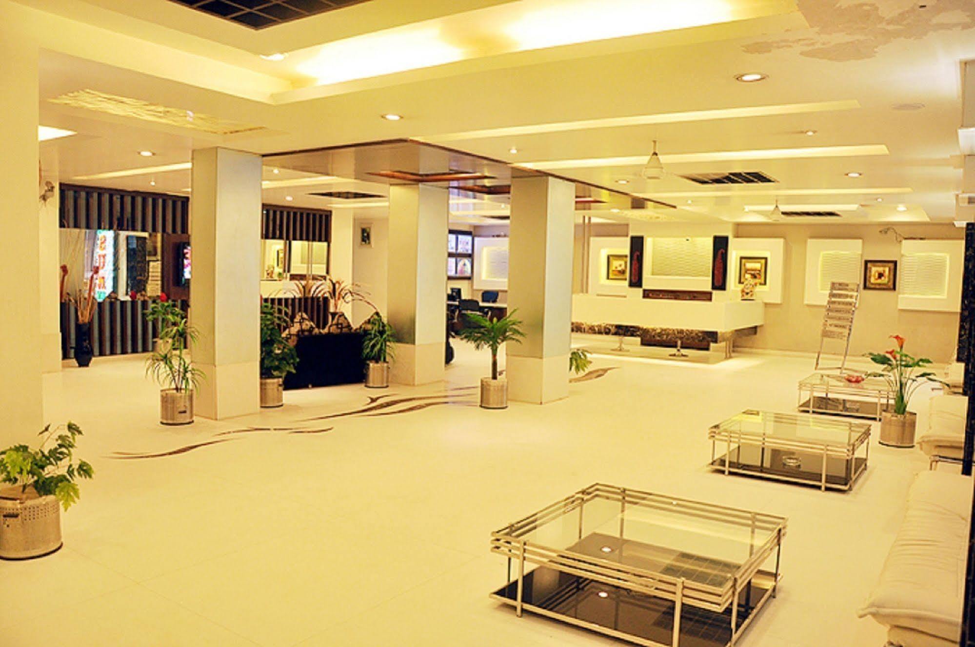 Hotel Sun International