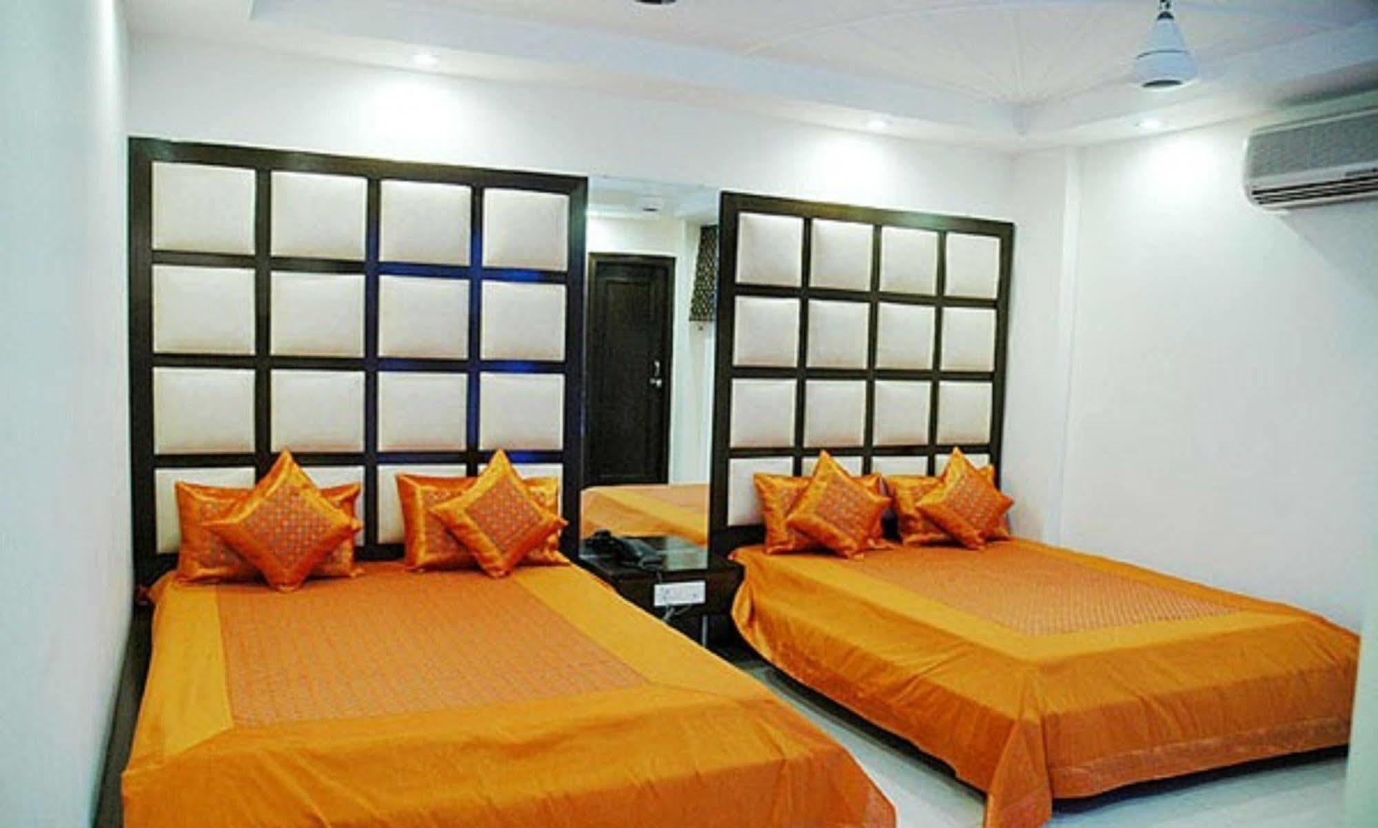 Sun International Hotel Nova Deli