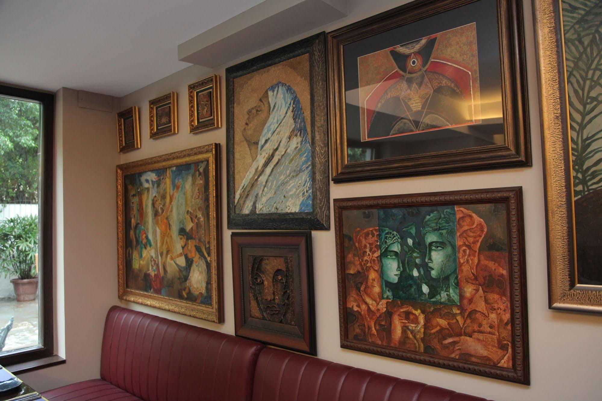 Diplomat, Chanakyapuri New Delhi- A Boutique 5* New Delhi