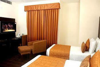 Hotel Jht 3*