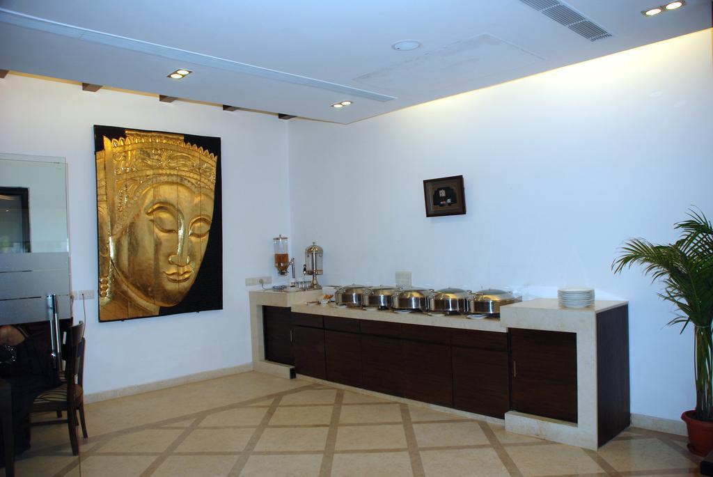 Hotel Jht New Delhi