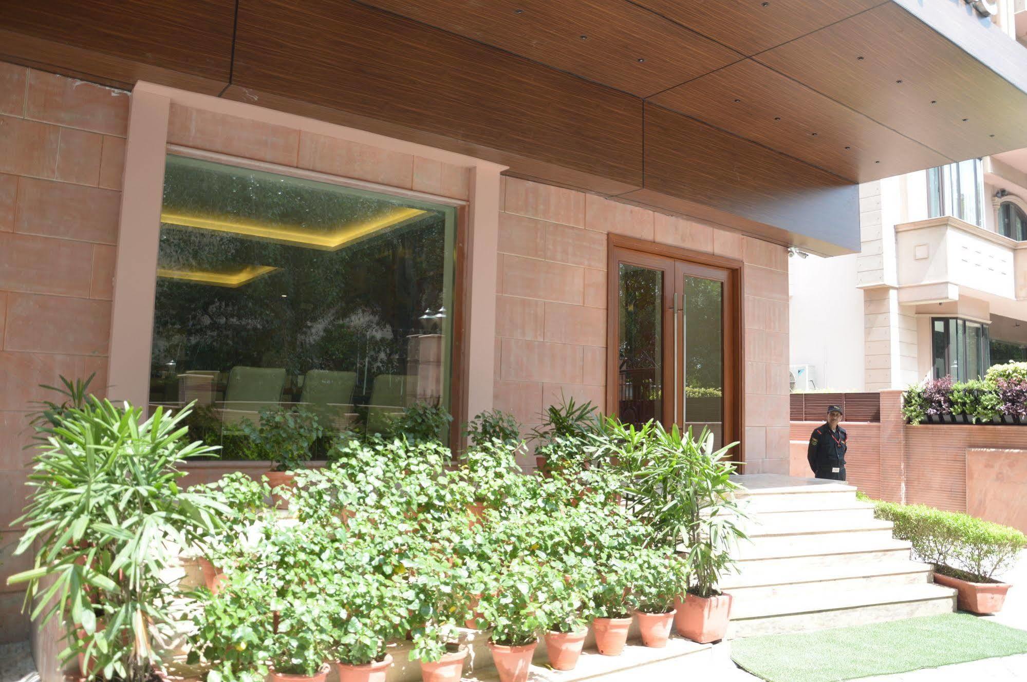 Connaught Royale Delhi 4*