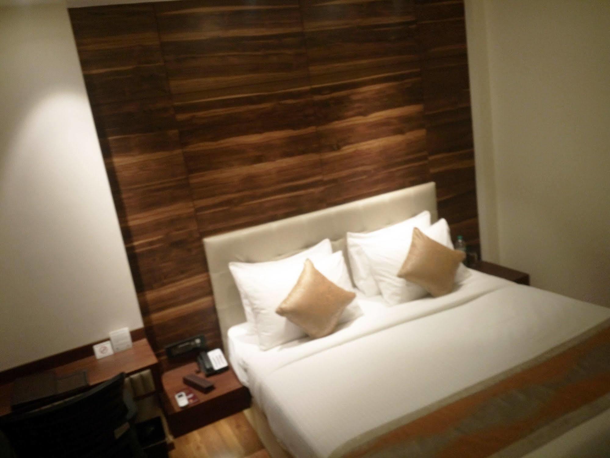 Hotel Connaught Royale Delhi