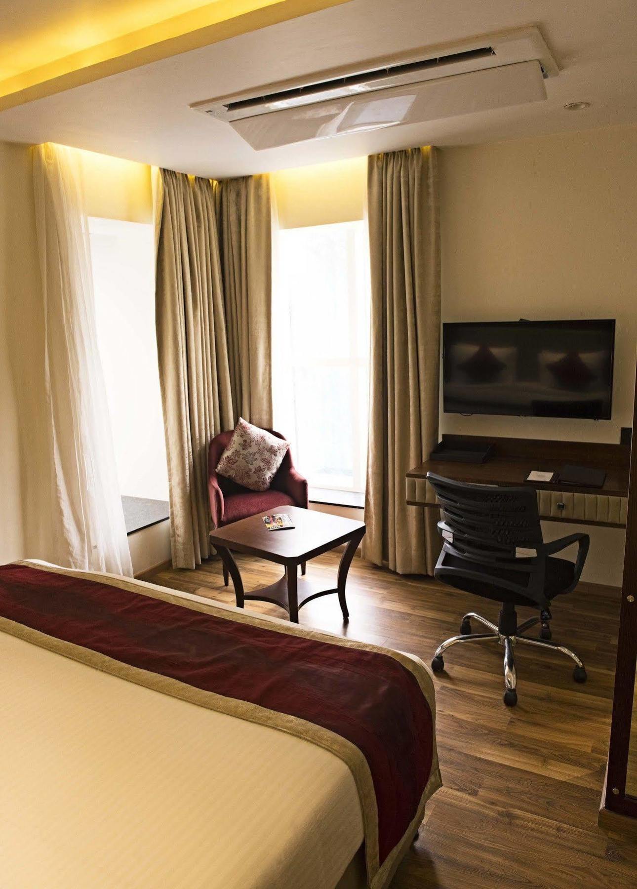 Connaught Royale Delhi