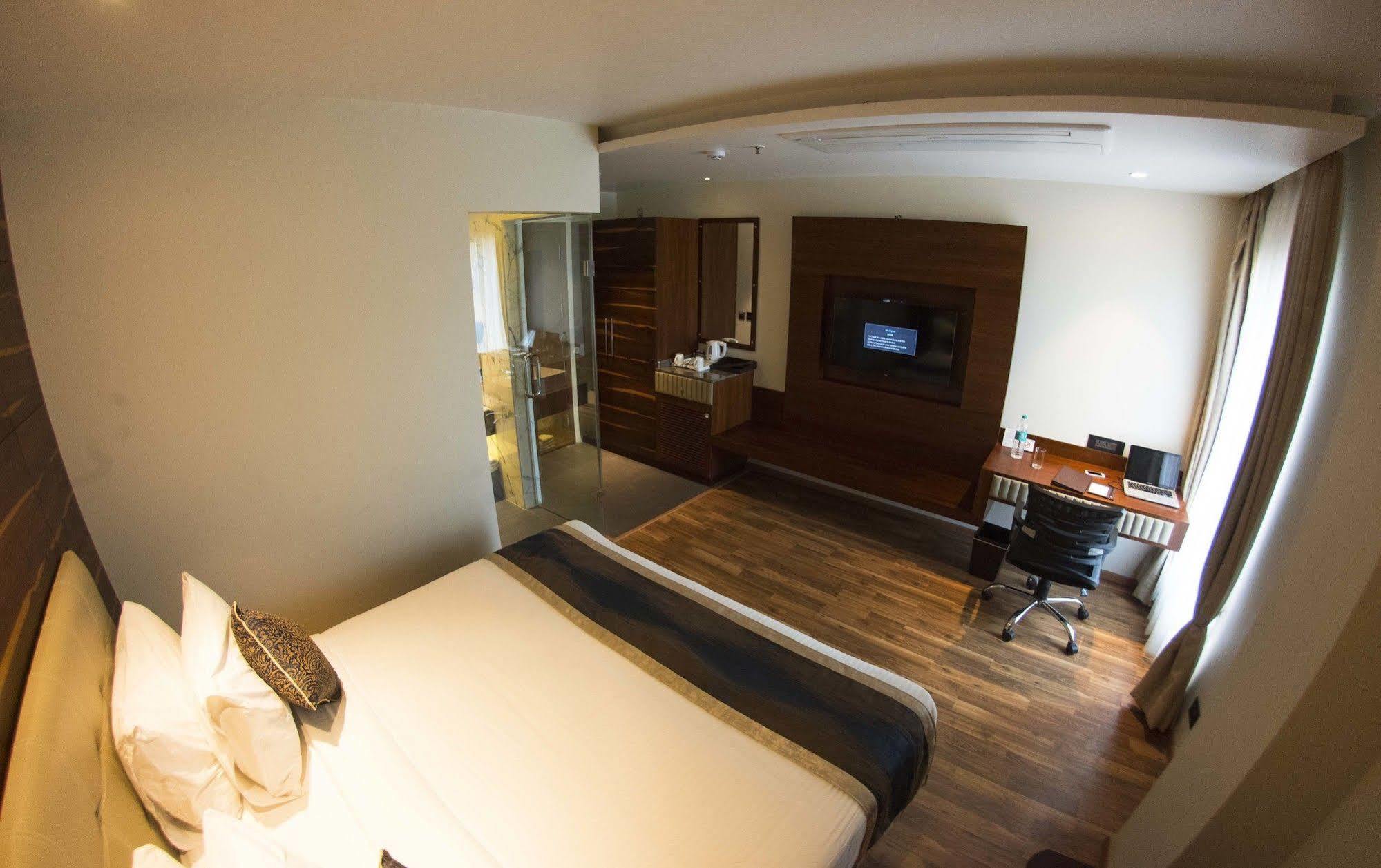 Hotel Connaught Royale Delhi New Delhi