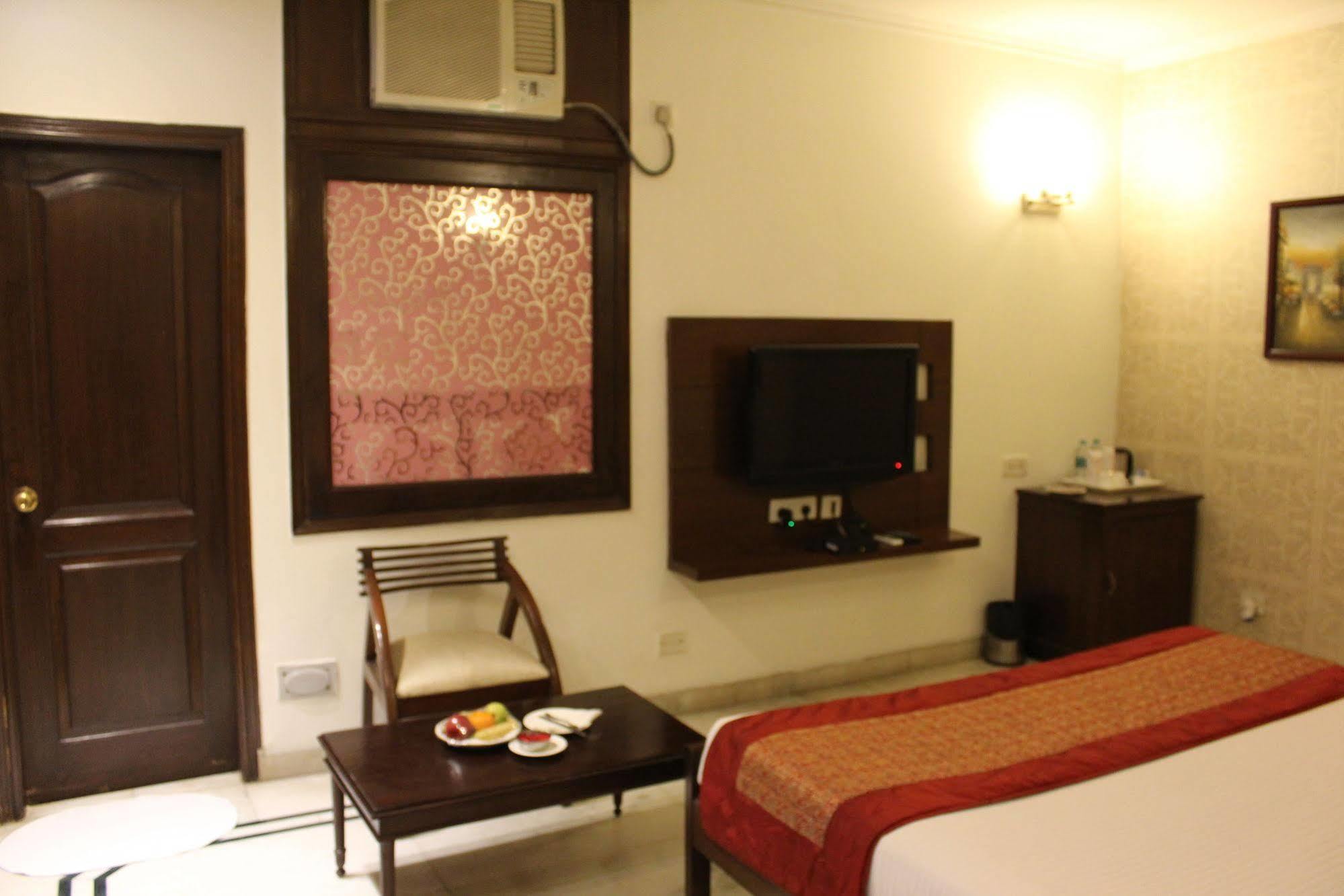 Comfort Zone Greater Kailash Hotel New Delhi