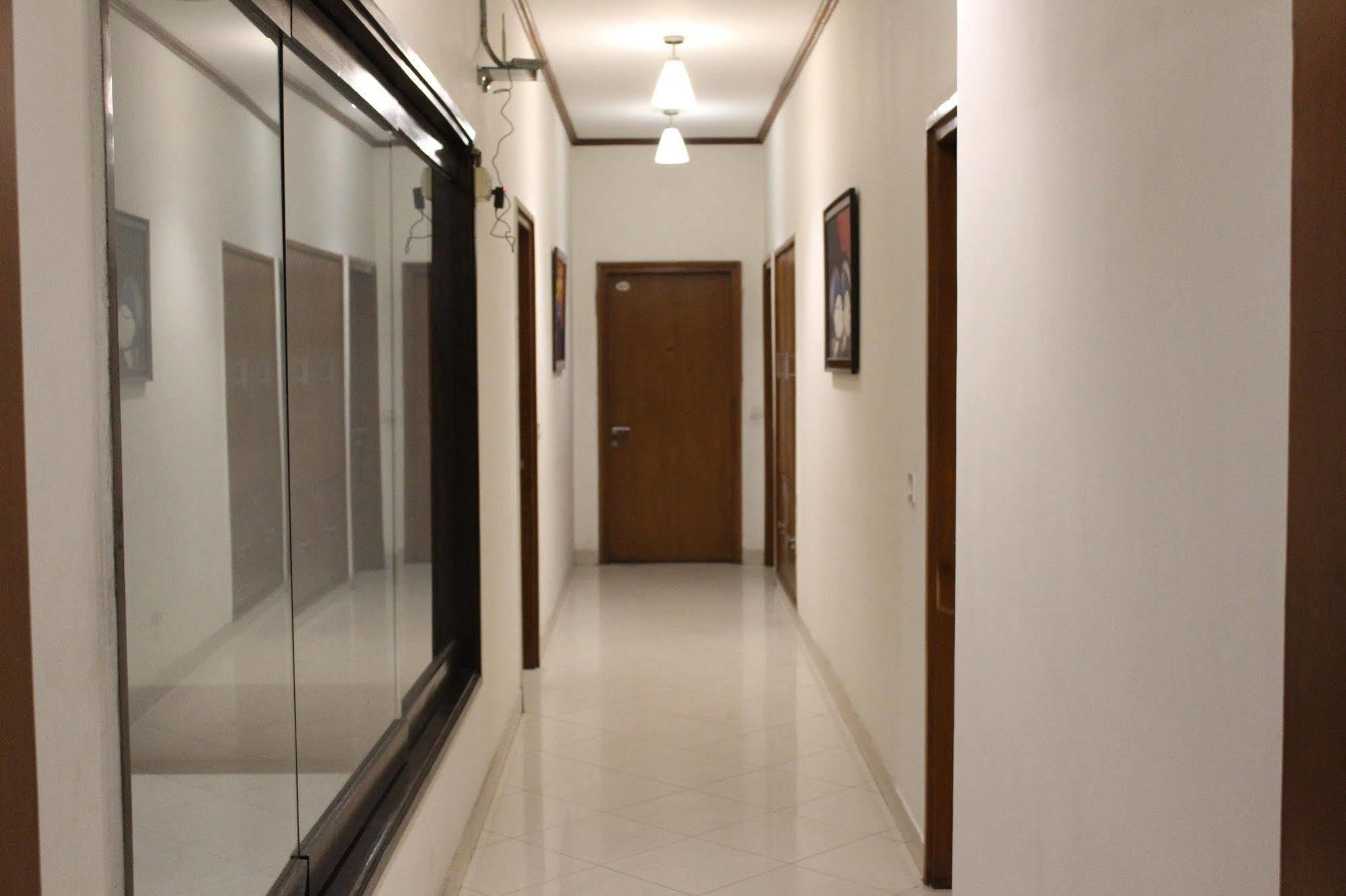 Comfort Zone Greater Kailash Hotel New Delhi
